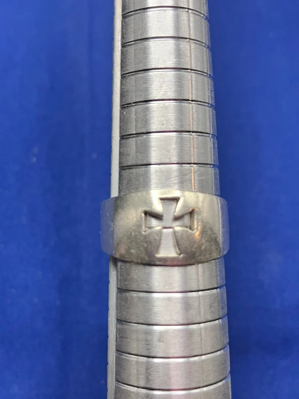 Sterling Silver Cross Cutout Wide Band Ring - Silver